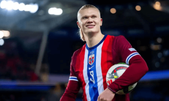 Haaland mène la Norvège vers une avancée historique Haaland mène la Norvège vers une avancée historique