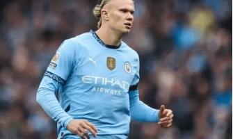 Haaland suspend les négociations de renouvellement de contrat avec Manchester City Haaland suspend les négociations de renouvellement de contrat avec Manchester City