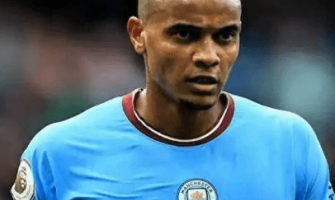 Akanji, du paria de Manchester City au trésor de l'Inter Milan Akanji, du paria de Manchester City au trésor de l'Inter Milan