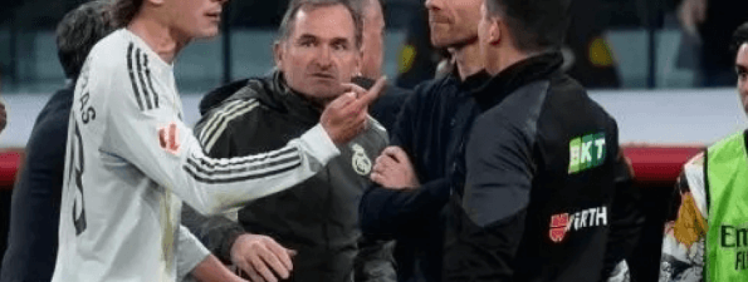 De joueur recalé de Manchester United à superstar du Real Madrid : l'ascension fulgurante de Carreras De joueur recalé de Manchester United à superstar du Real Madrid : l'ascension fulgurante de Carreras