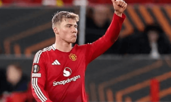 Pourquoi la route vers la reconstruction de Manchester United est-elle si difficile ? Pourquoi la route vers la reconstruction de Manchester United est-elle si difficile ?