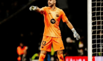 La performance exceptionnelle de Joan Garcia préserve les espoirs de qualification du FC Barcelone