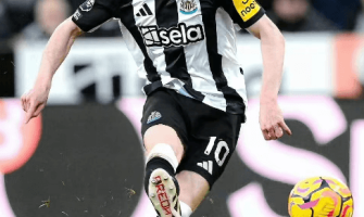 Le Bayern Munich s'intéresse à l'ailier de Newcastle, Anthony Gordon